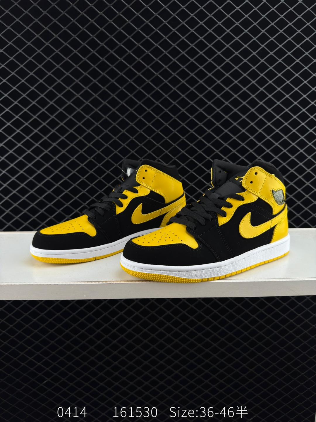 Nike Air Jordan 1 Retro Mid OG AJ1